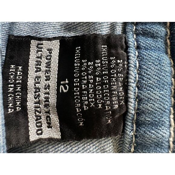 Knox Rose Women's Blue Cut-Off Denim Shorts Size 12 Embroidered Pockets - Picture 6 of 7